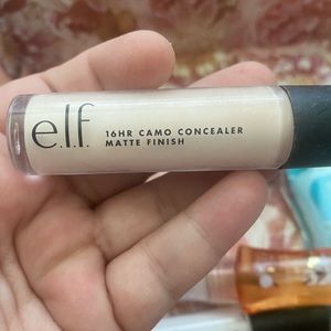 ELF 16 hour Camo Concealer